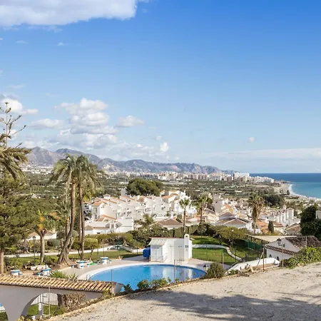 Plaza Cadiz 10 Nerja